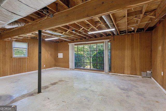 212 Simpson Drive NE, Kennesaw, GA 30144