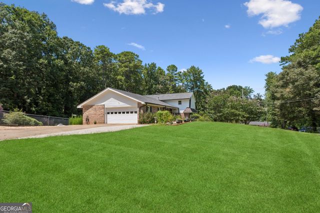 212 Simpson Drive NE, Kennesaw, GA 30144