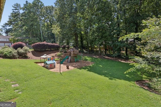 212 Simpson Drive NE, Kennesaw, GA 30144