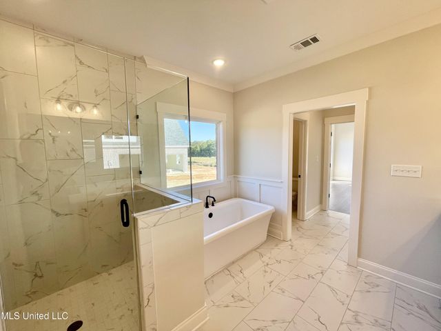 2484 Saint Ives Lane, Hernando, MS 38632