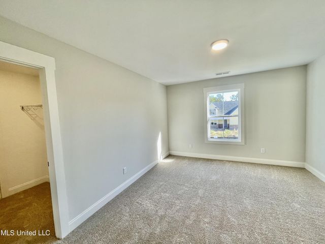 2484 Saint Ives Lane, Hernando, MS 38632