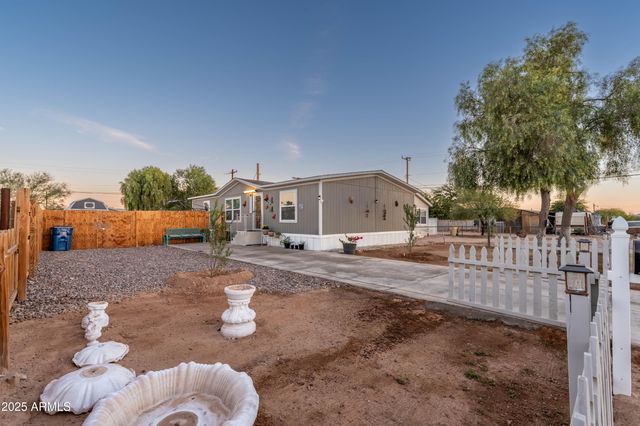 320 5th Avenue E, Buckeye, AZ 85326