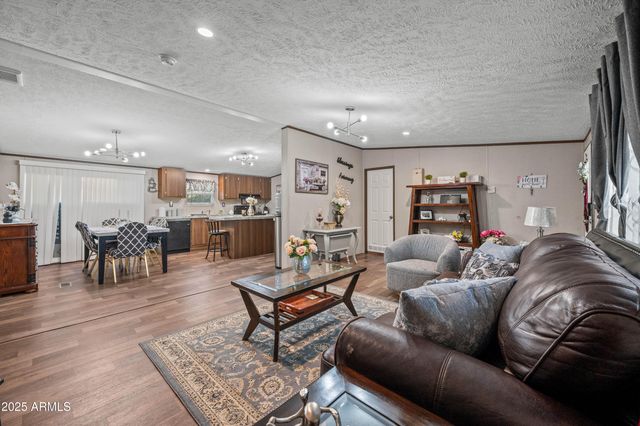 320 5th Avenue E, Buckeye, AZ 85326