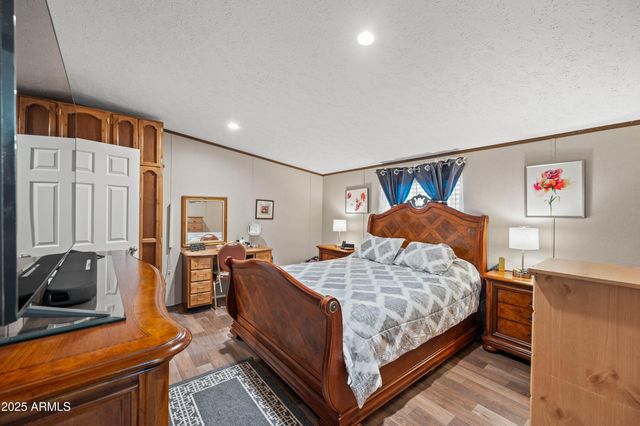 320 5th Avenue E, Buckeye, AZ 85326