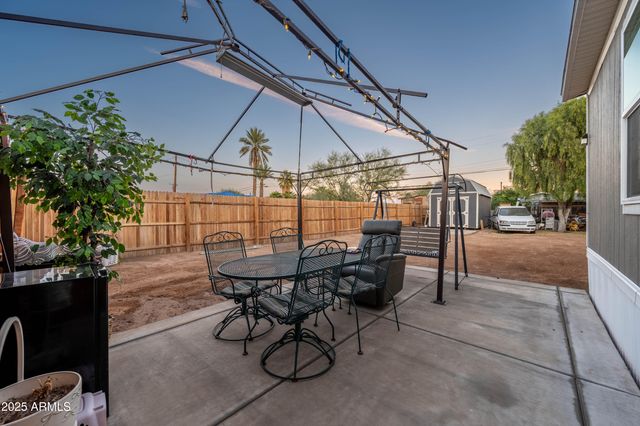 320 5th Avenue E, Buckeye, AZ 85326