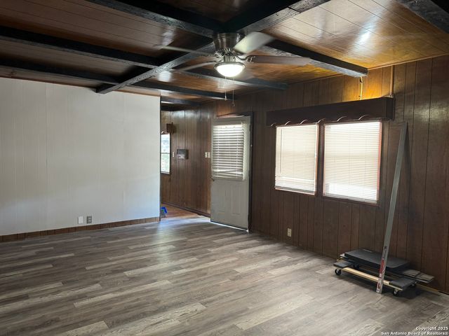 8455 NORTHMONT, San Antonio, TX 78239