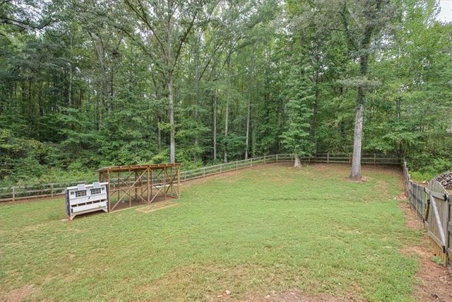 206 Snooky Drive, Dallas, GA 30157