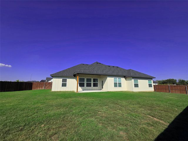 205 High Ridge Court, Godley, TX 76044