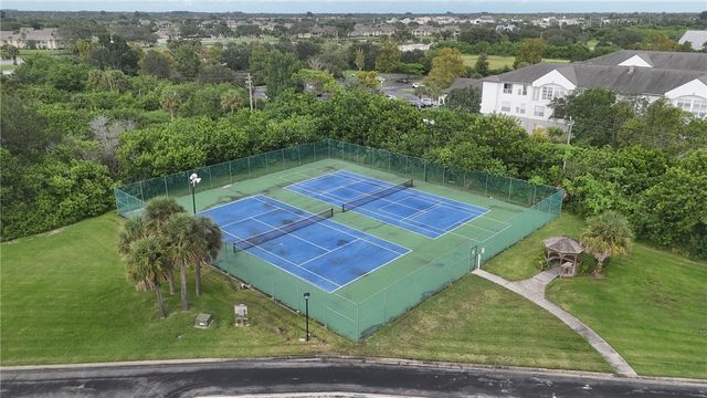 1807 Aynsley Way 1, Vero Beach, FL 32966