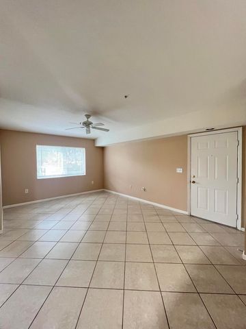 131 SW Palm Dr Apt 201, Port St Lucie, FL 34986