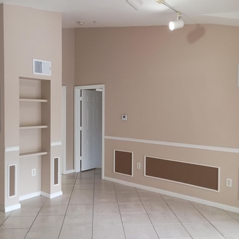 131 SW Palm Dr Apt 201, Port St Lucie, FL 34986