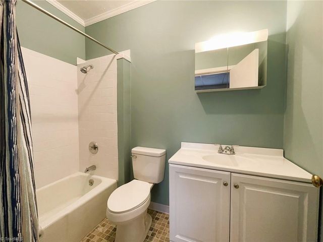 1142 Liberty Drive, Thomasville, NC 27360