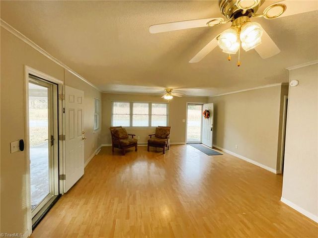 1142 Liberty Drive, Thomasville, NC 27360