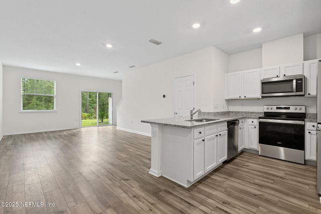 7690 MERCHANTS Way, Jacksonville, FL 32222