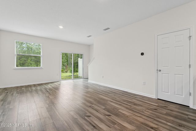 7690 MERCHANTS Way, Jacksonville, FL 32222
