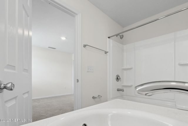 7690 MERCHANTS Way, Jacksonville, FL 32222
