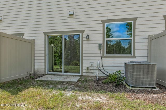 7690 MERCHANTS Way, Jacksonville, FL 32222