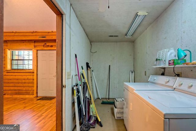 641 Cold Branch Road, Hayesville, NC 28904