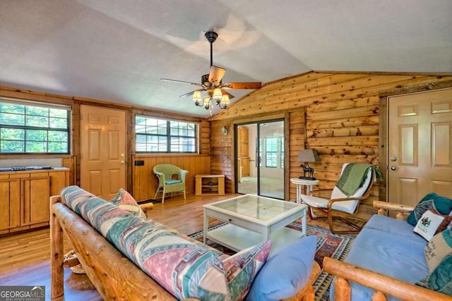 641 Cold Branch Road, Hayesville, NC 28904