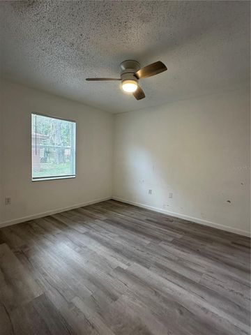 704 SUNSET AVENUE B, Auburndale, FL 33823