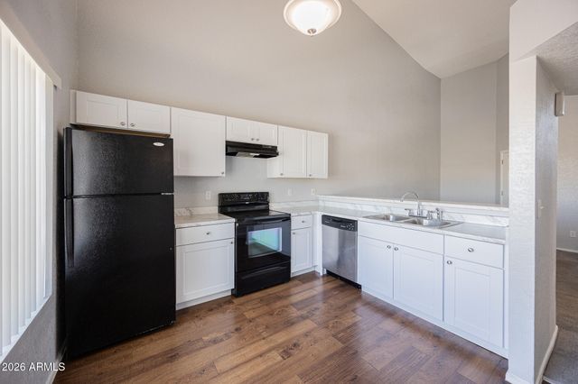 4828 W ORANGEWOOD Avenue 217, Glendale, AZ 85301