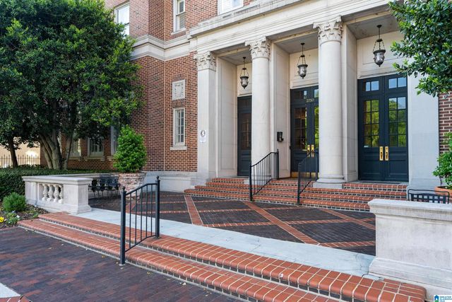 2250 Highland Ave S Apt 48, Birmingham, AL 35205