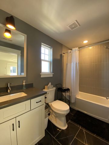 105 Duke St Apt 6, Nashville, TN 37207