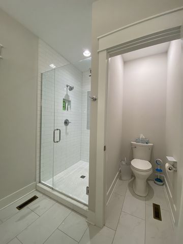 105 Duke St Apt 6, Nashville, TN 37207