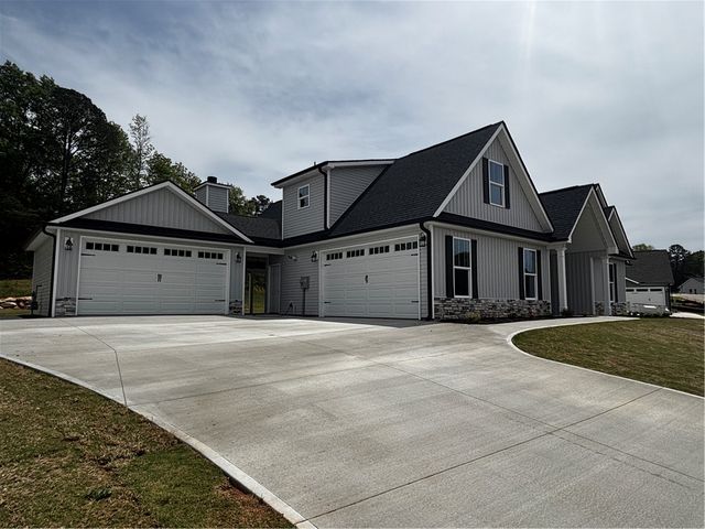 110 Hinton Farms Drive, Easley, SC 29640