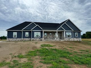 9004 Charter Oak Lane, Saline, MI 48176