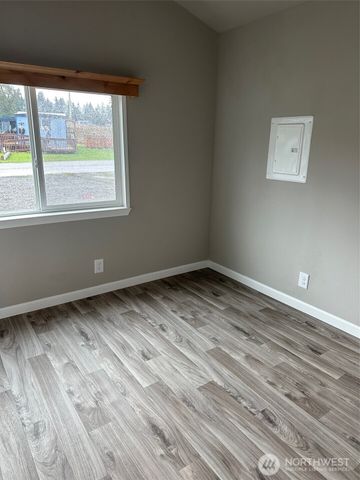 1323 S McDonald Street, Port Angeles, WA 98363