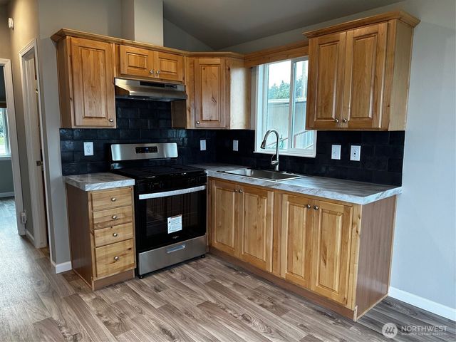 1323 S McDonald Street, Port Angeles, WA 98363