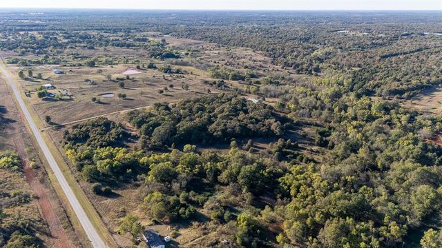 16645 Slaughterville Road, Lexington, OK 73051