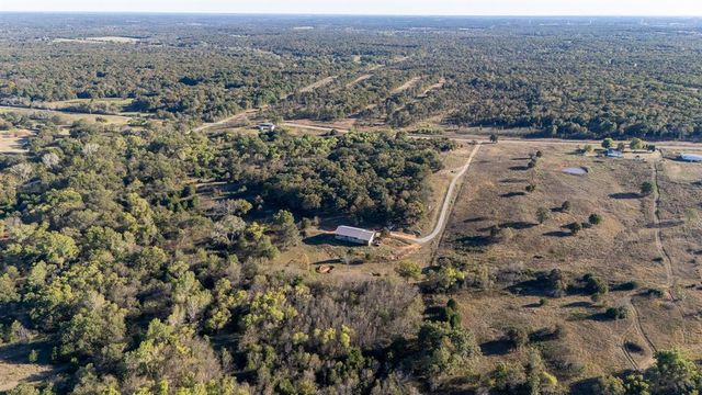 16645 Slaughterville Road, Lexington, OK 73051