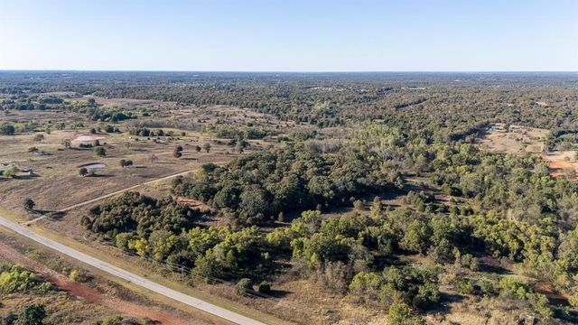 16645 Slaughterville Road, Lexington, OK 73051