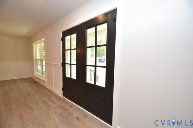 1045 Chopping Rd, Louisa, VA 23117