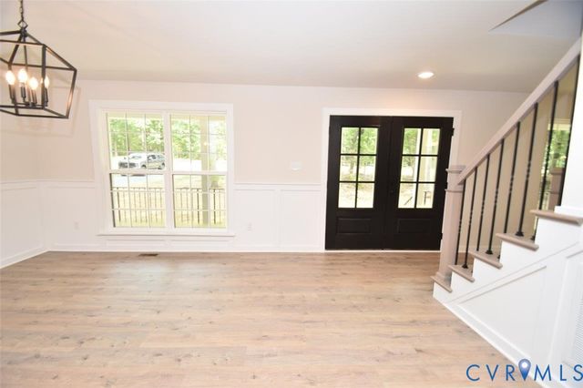 1045 Chopping Rd, Louisa, VA 23117