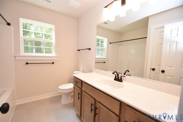 1045 Chopping Rd, Louisa, VA 23117