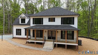 1045 Chopping Rd, Louisa, VA 23117