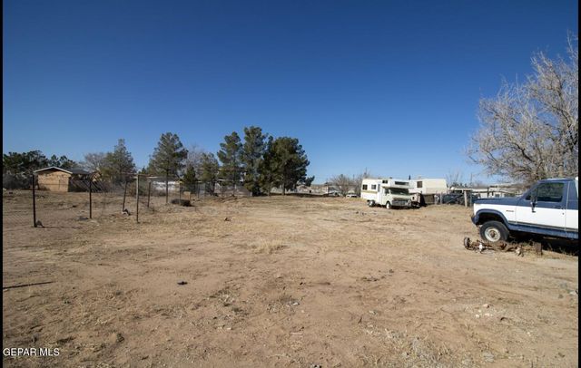 841 Agua Clara, Clint, TX 79928