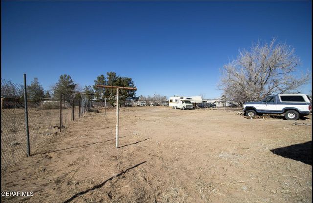 841 Agua Clara, Clint, TX 79928