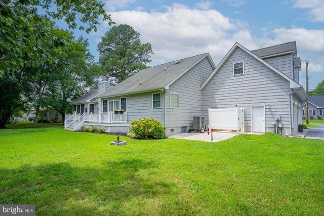 36444 CLUB HOUSE RD, Millville, DE 19967