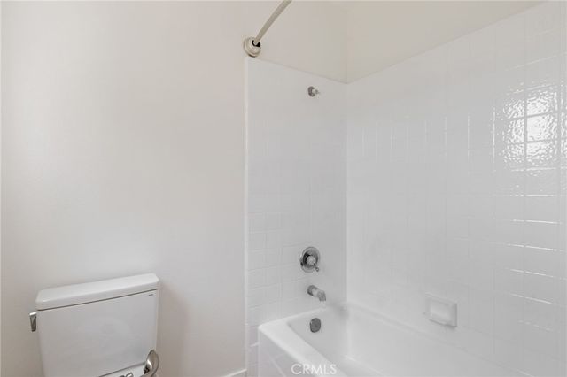 3854 Lost Springs Drive, Calabasas, CA 91301
