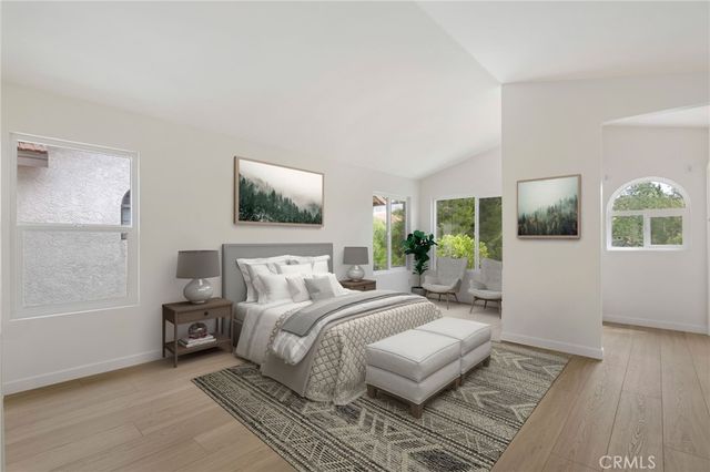 3854 Lost Springs Drive, Calabasas, CA 91301