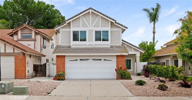 3854 Lost Springs Drive, Calabasas, CA 91301