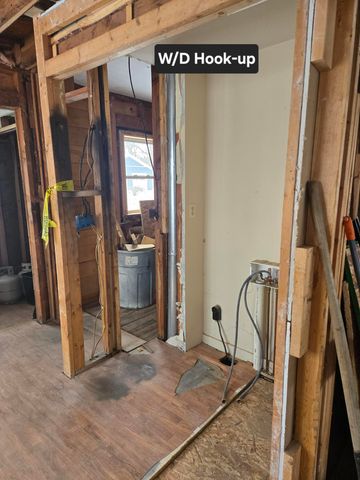 11070 E Shore Drive, Barry Twp, MI 49046