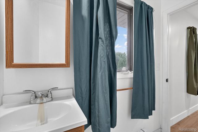 7220 Jennings Road, Mundy Township, MI 48473