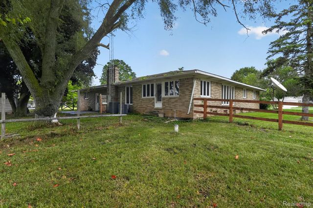 7220 Jennings Road, Mundy Township, MI 48473