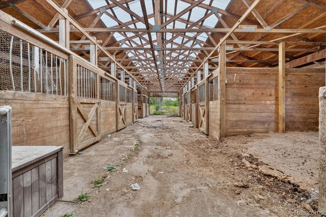 7220 Jennings Road, Mundy Township, MI 48473