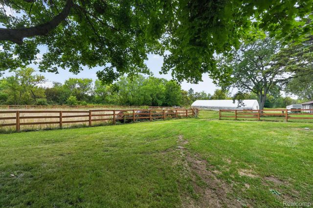 7220 Jennings Road, Mundy Township, MI 48473